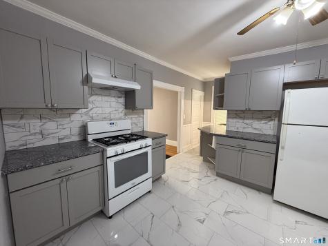 87-89 Maltby Street Shelton CT 06484