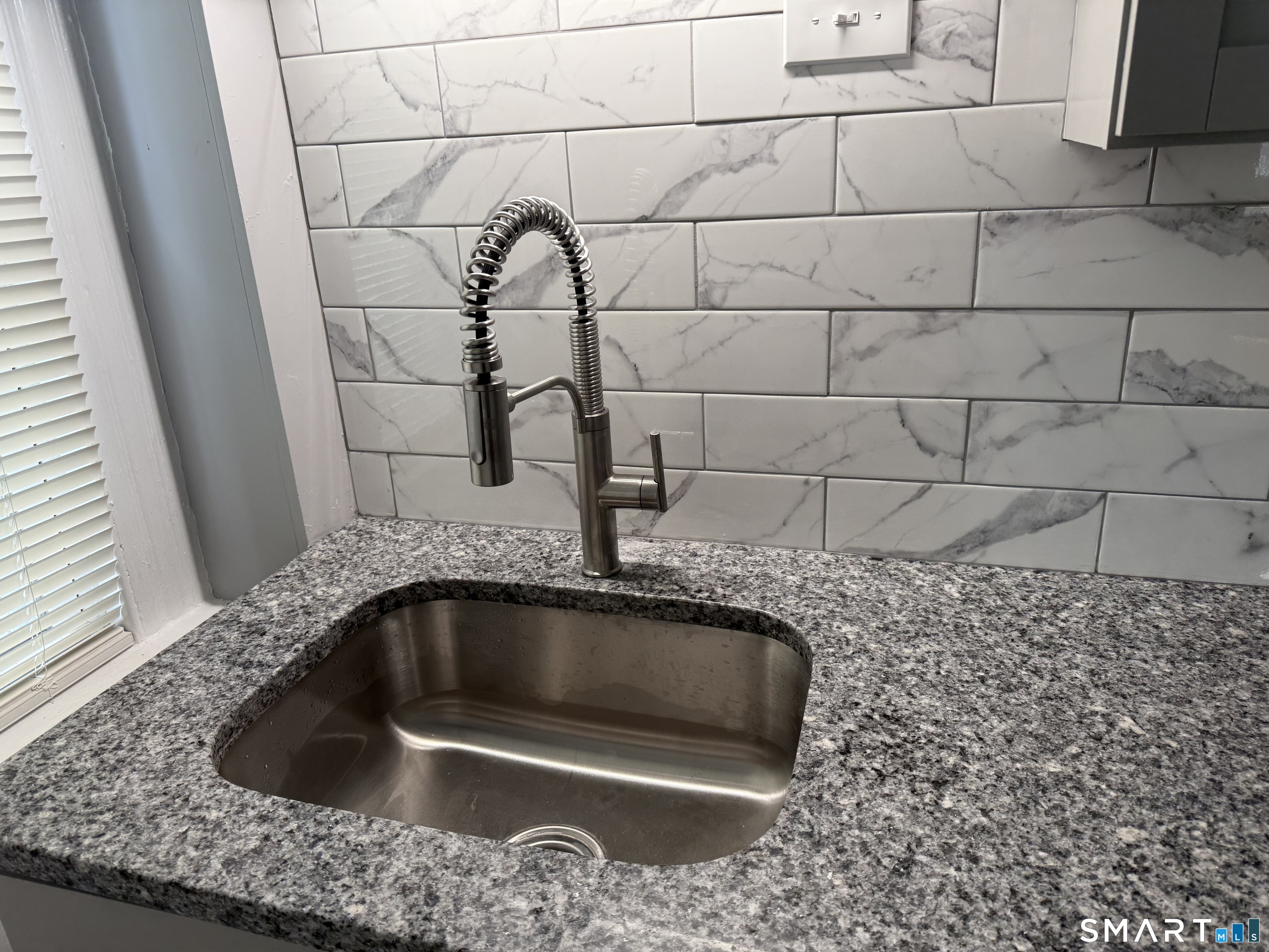 87-89 Maltby Street Shelton CT 06484