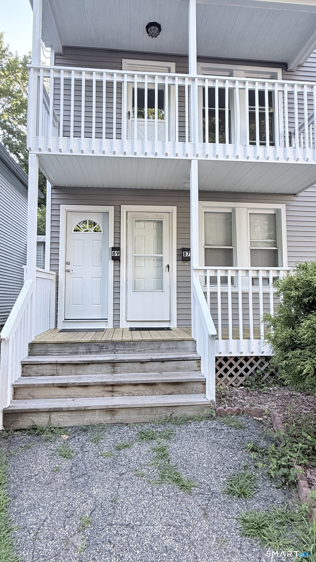 87-89 Maltby Street Shelton CT 06484