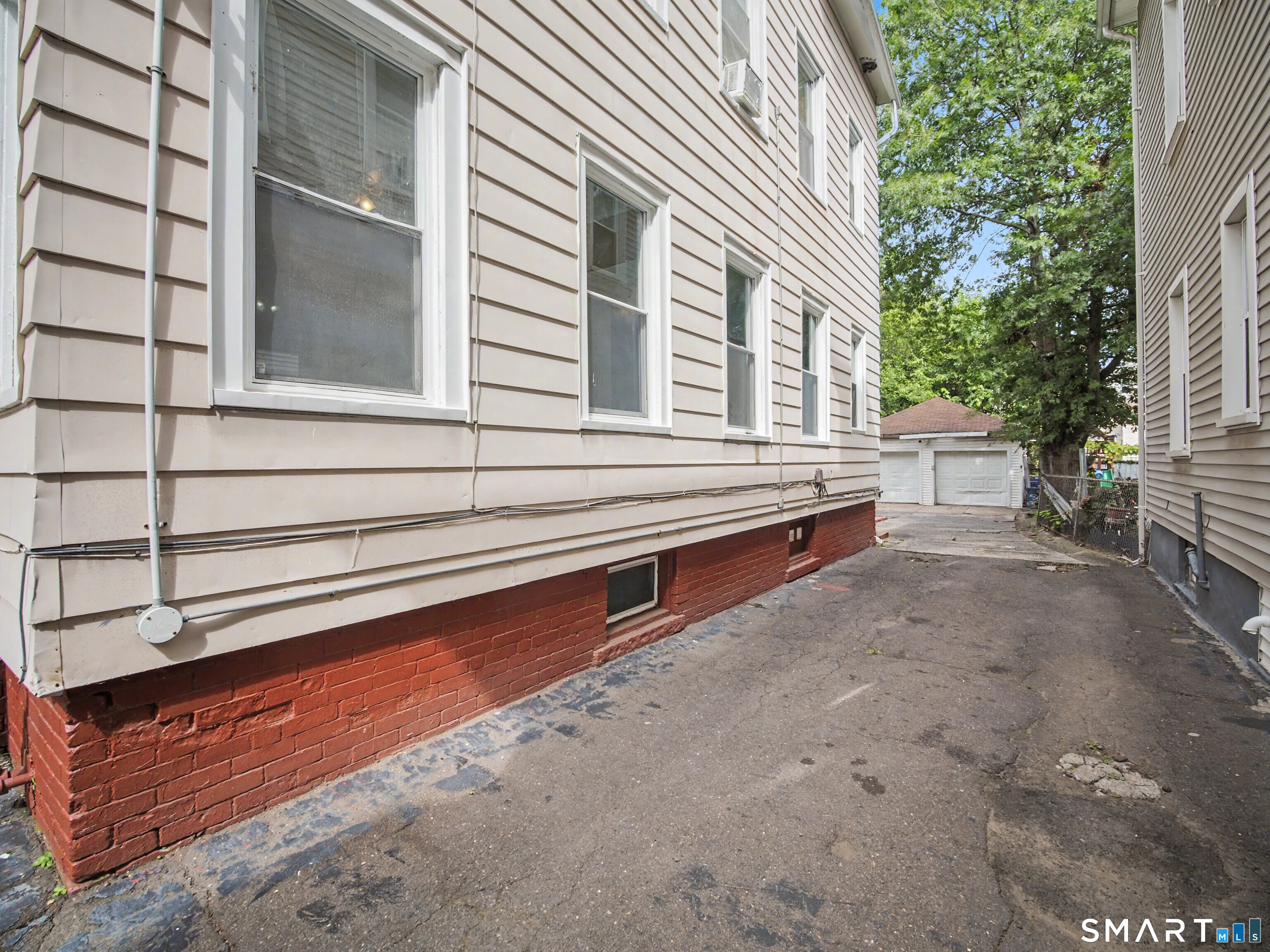 169 Chatham Street New Haven CT 06513