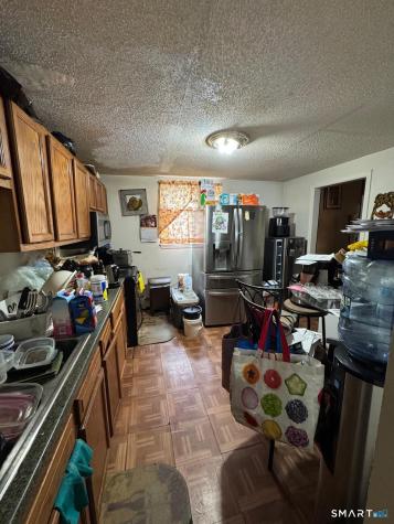 82 Bushnell Street Hartford CT 06114