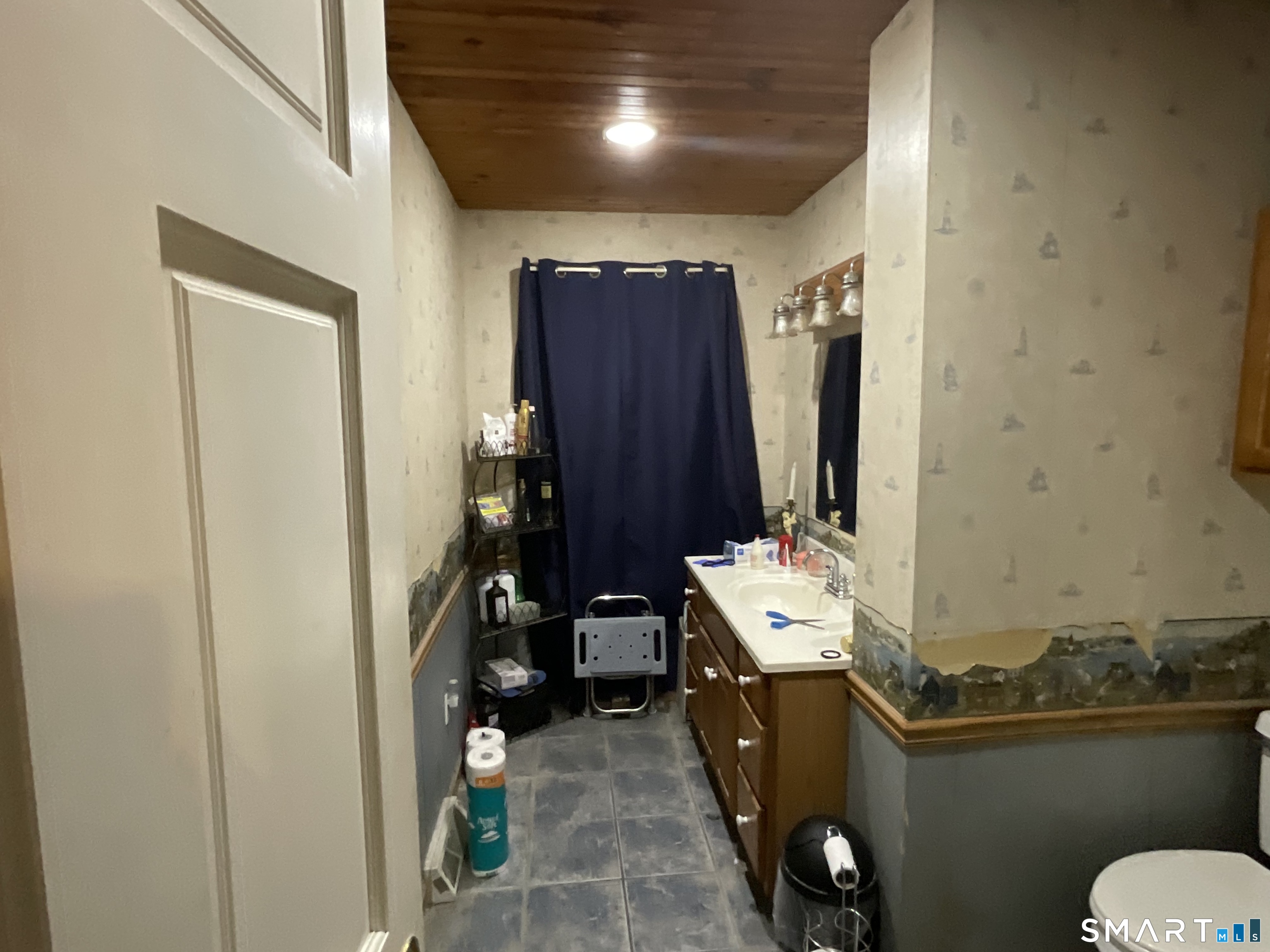 25-27 Pleasant Street Plainfield CT 06374