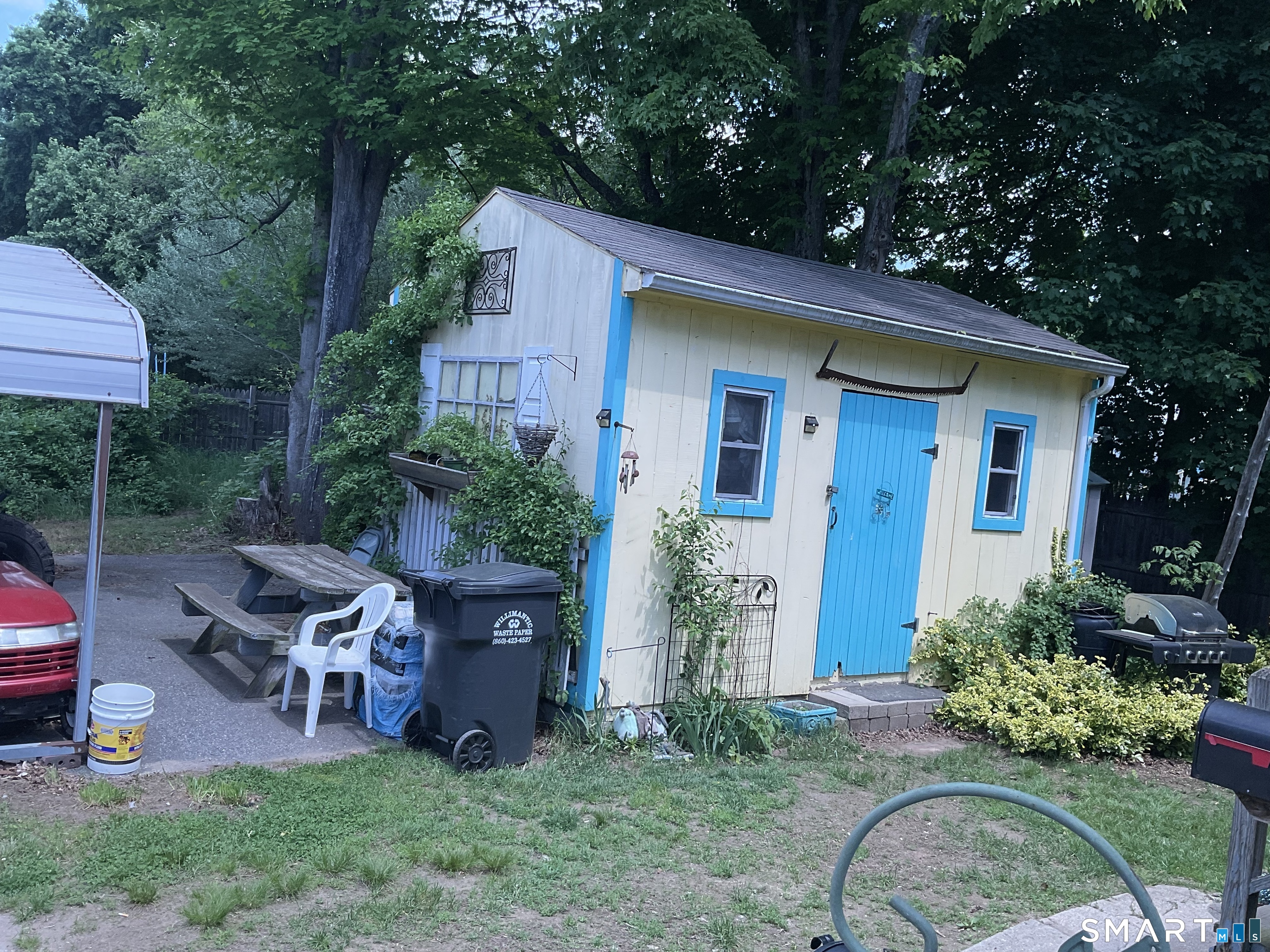 25-27 Pleasant Street Plainfield CT 06374