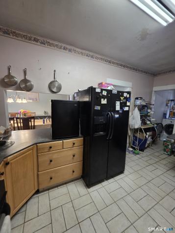 47-49 Whiton Street Windsor Locks CT 06096