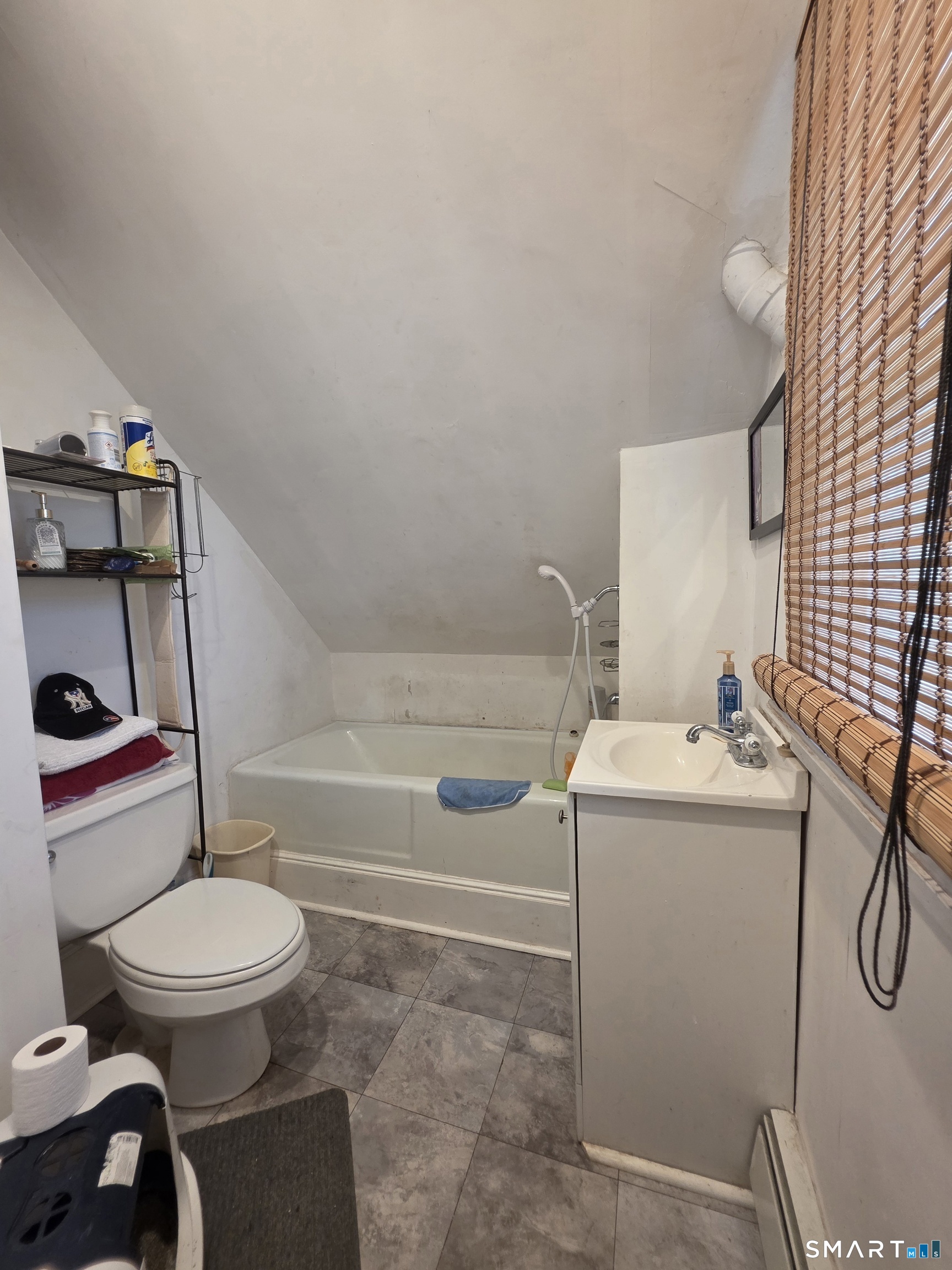 47-49 Whiton Street Windsor Locks CT 06096