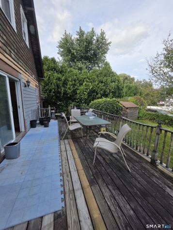 47-49 Whiton Street Windsor Locks CT 06096