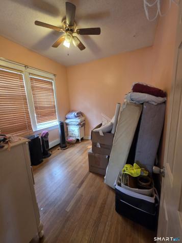 47-49 Whiton Street Windsor Locks CT 06096