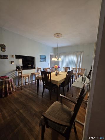 47-49 Whiton Street Windsor Locks CT 06096