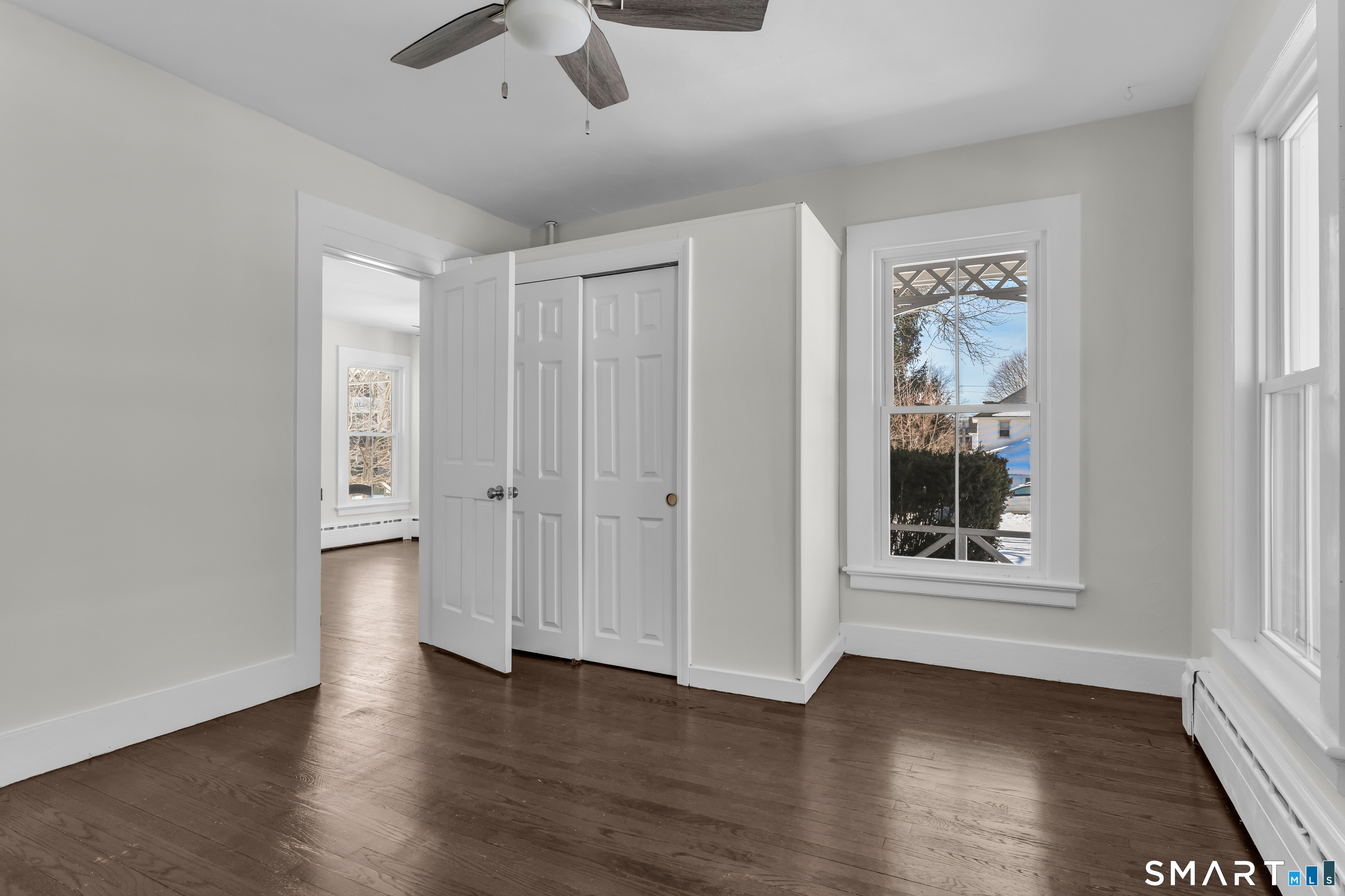 25 Driveway Guilford CT 06437
