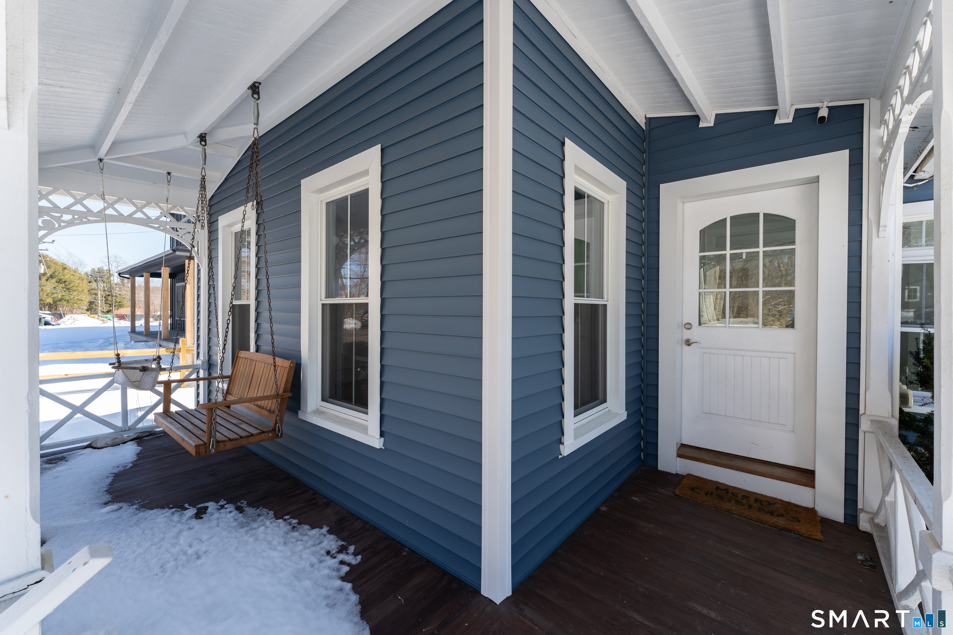 25 Driveway Guilford CT 06437