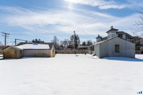 25 Driveway Guilford CT 06437