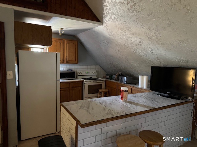 137-139 Woodstock Avenue Putnam CT 06260