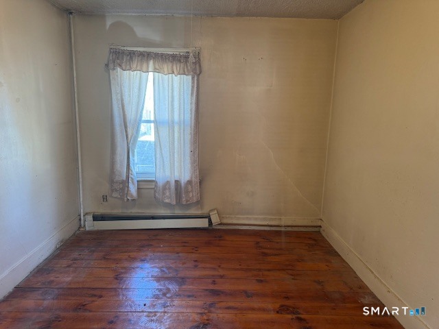 137-139 Woodstock Avenue Putnam CT 06260