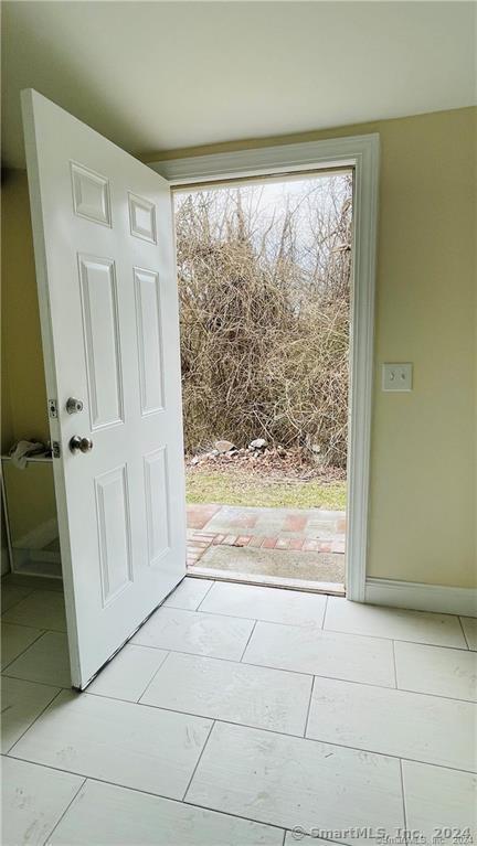 31 Brainerd Road Branford CT 06405