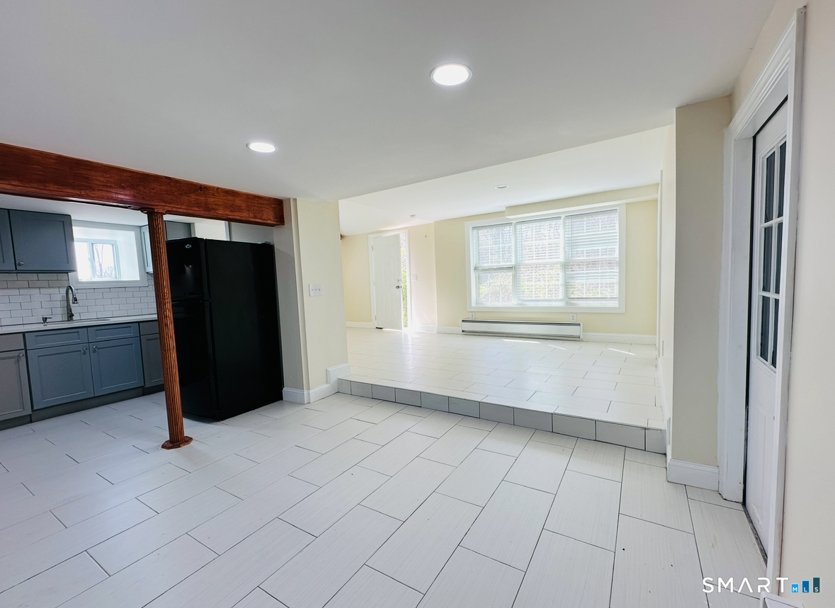 31 Brainerd Road Branford CT 06405