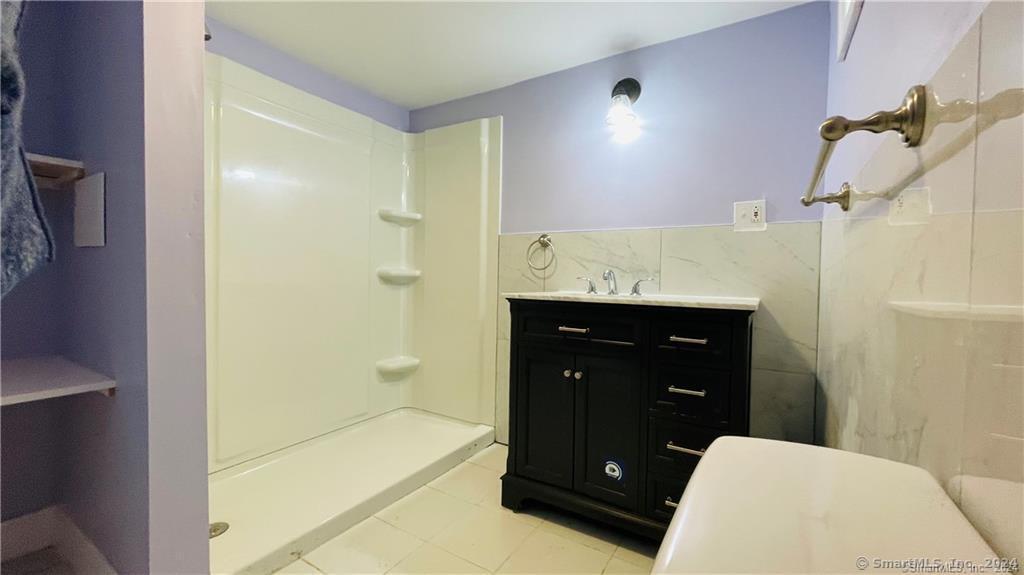 31 Brainerd Road Branford CT 06405