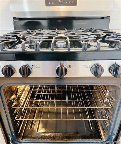 31 Brainerd Road Branford CT 06405