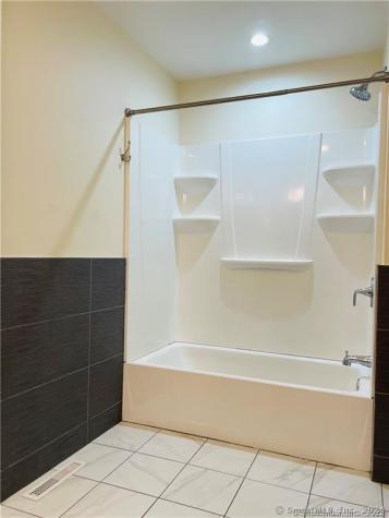 31 Brainerd Road Branford CT 06405