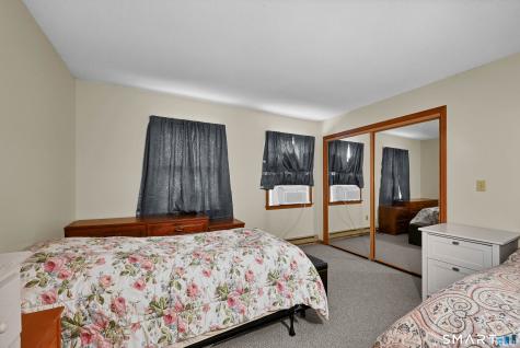 31 Cleveland Street Danbury CT 06810