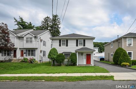 31 Cleveland Street Danbury CT 06810