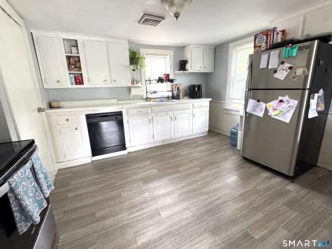 6-8 Vose Street Ansonia CT 06401