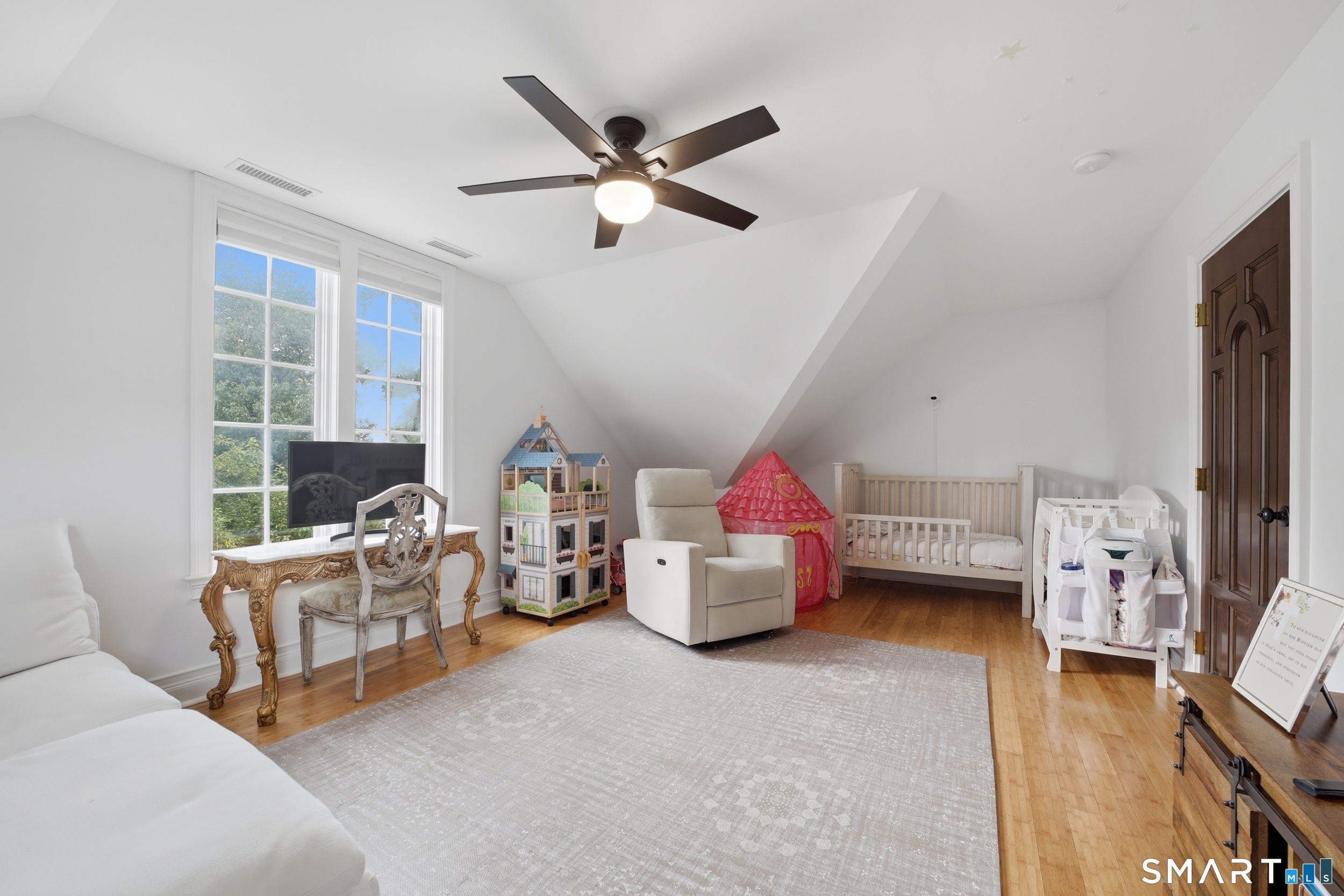 128 Van Buskirk Avenue Stamford CT 06902