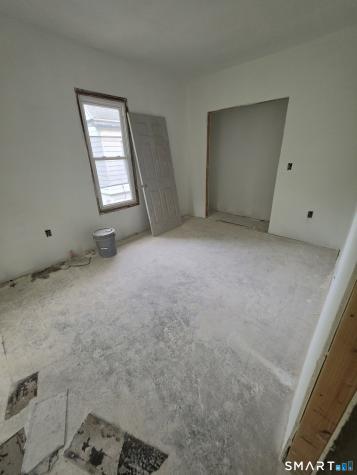 824 Albany Avenue Hartford CT 06112