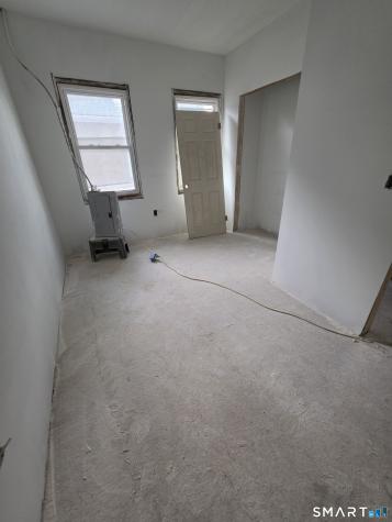824 Albany Avenue Hartford CT 06112
