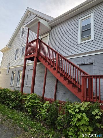 824 Albany Avenue Hartford CT 06112