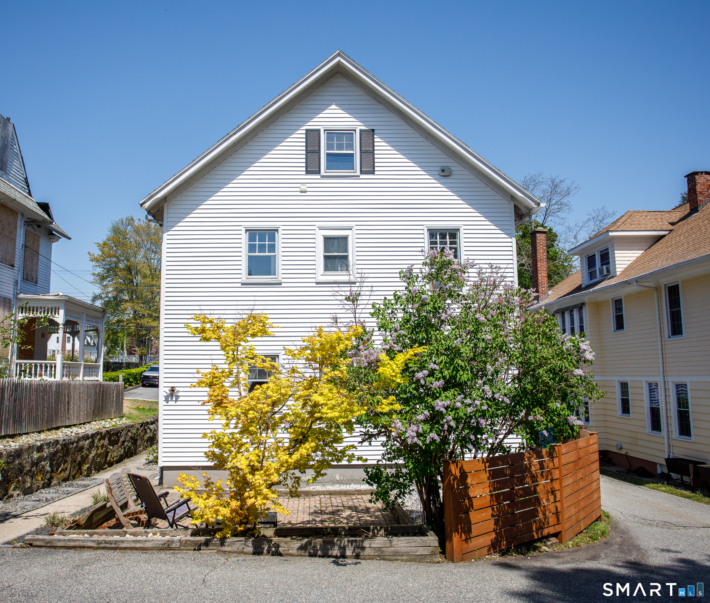41-43 Otis Street Norwich CT 06360