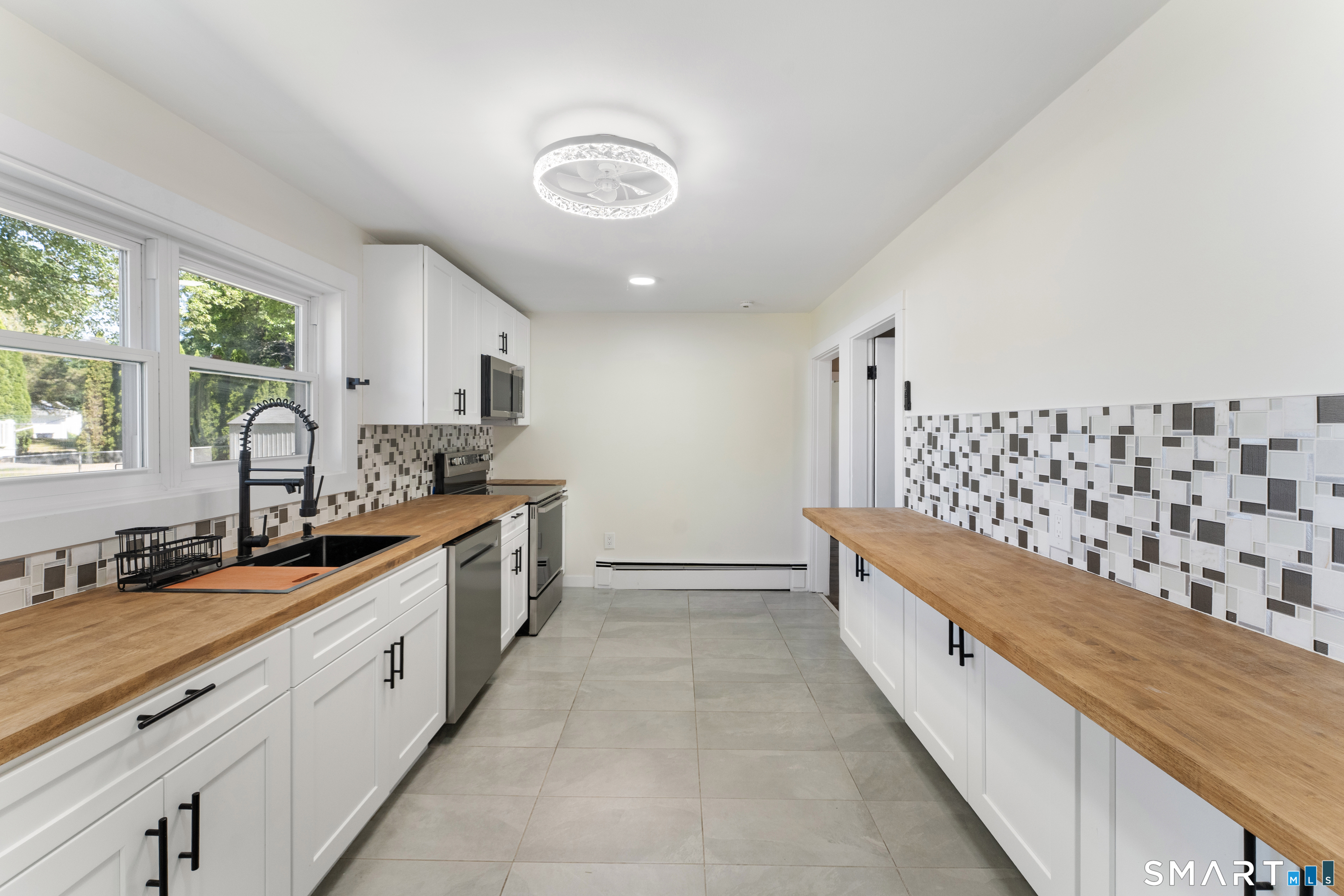 48 Edmond Street Putnam CT 06260