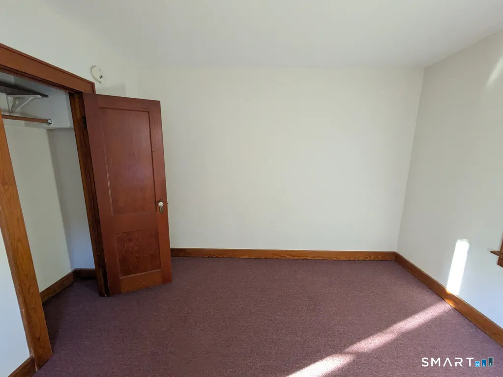 73 Root Avenue Ansonia CT 06401