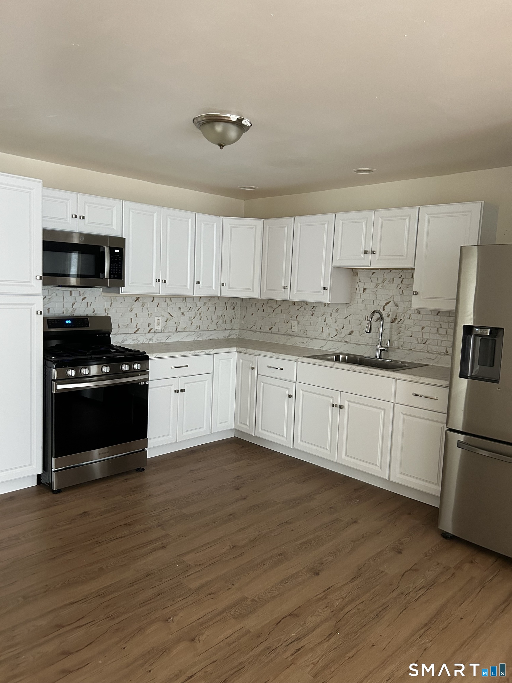 161 Thompson Street New Haven CT 06511