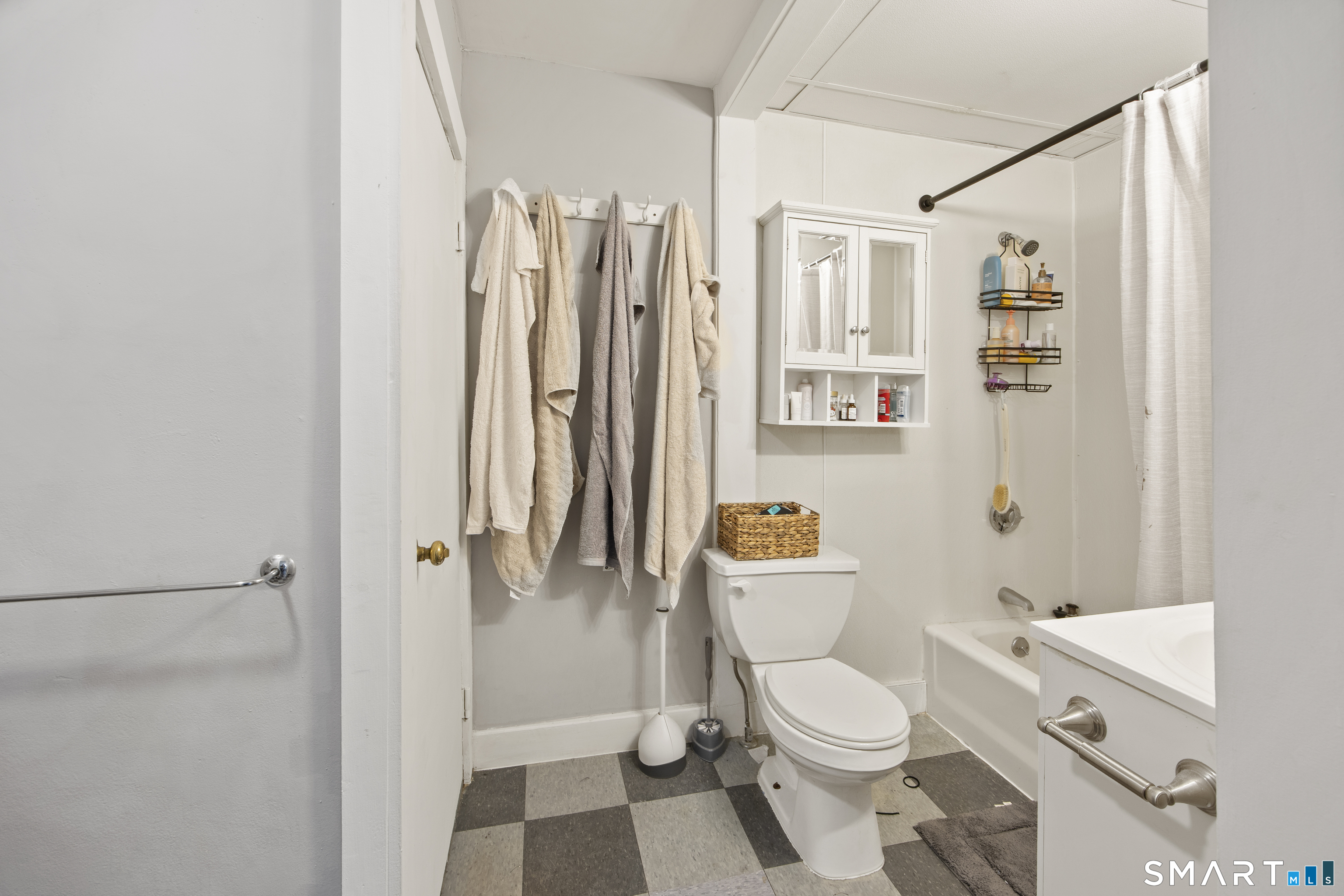 12 Arch Street Manchester CT 06040