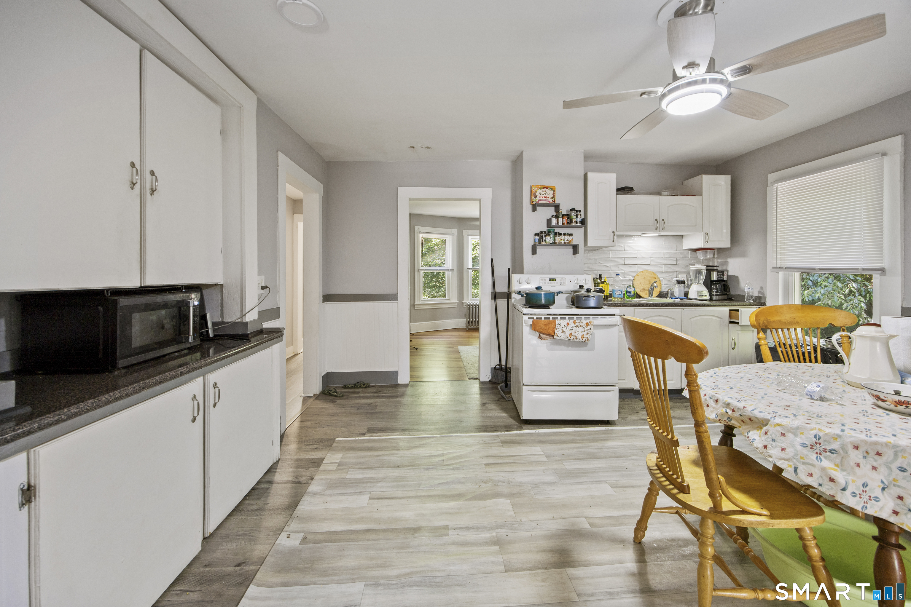 12 Arch Street Manchester CT 06040
