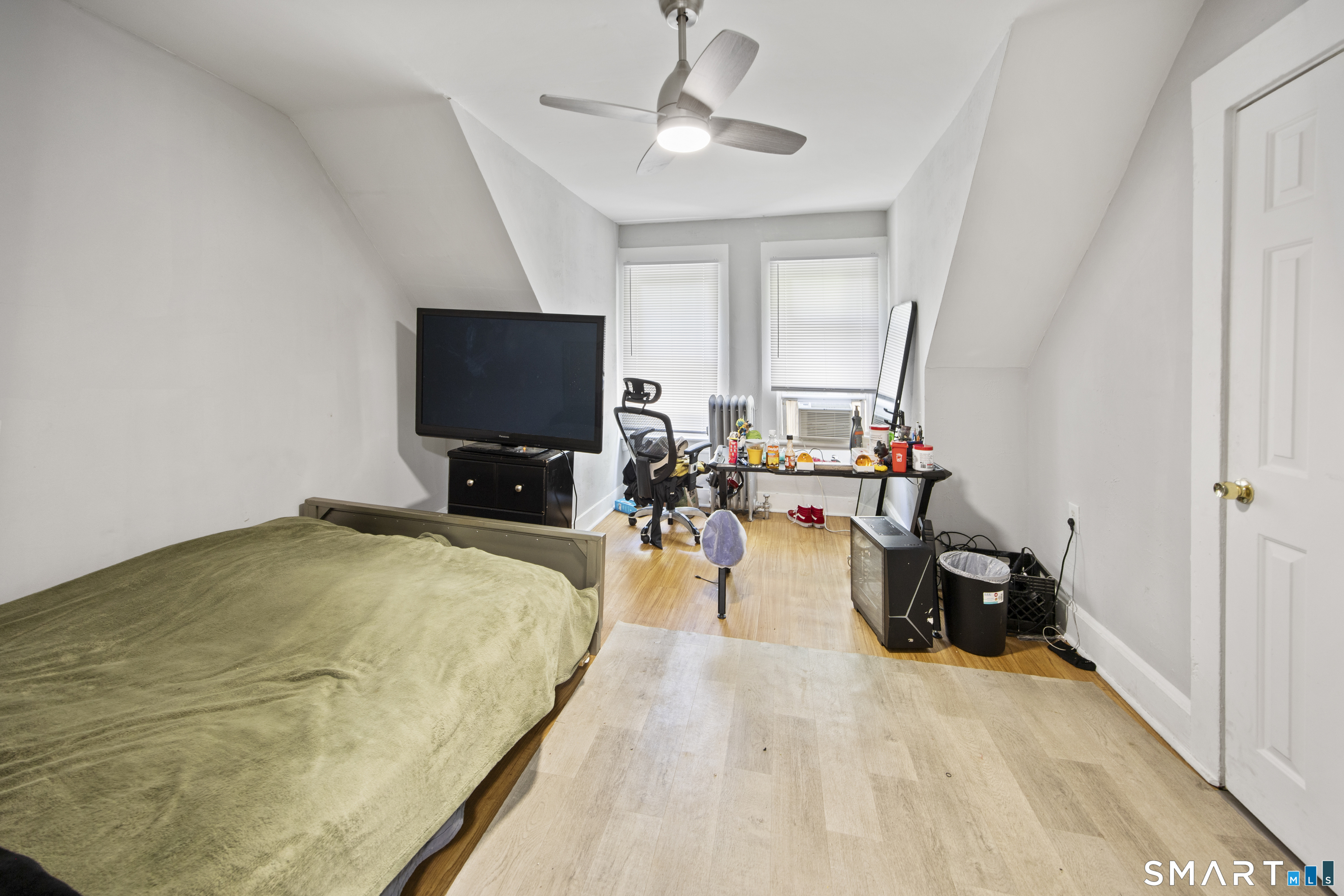 12 Arch Street Manchester CT 06040