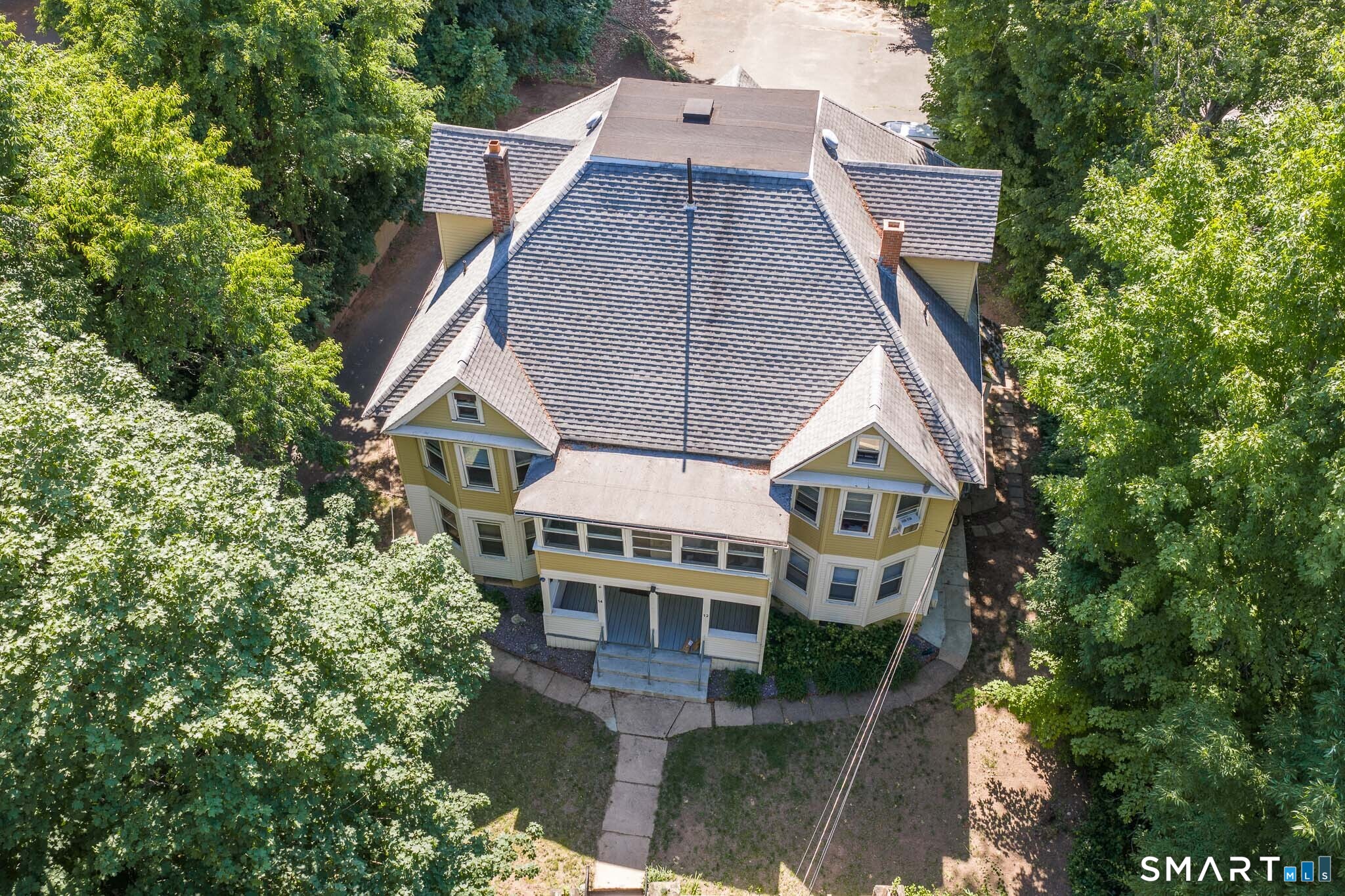 12 Arch Street Manchester CT 06040
