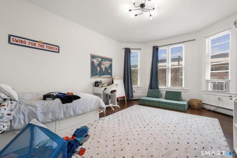 682 Whitney Avenue New Haven CT 06511