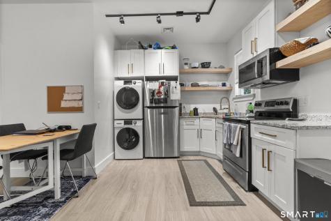 682 Whitney Avenue New Haven CT 06511