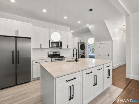 682 Whitney Avenue New Haven CT 06511