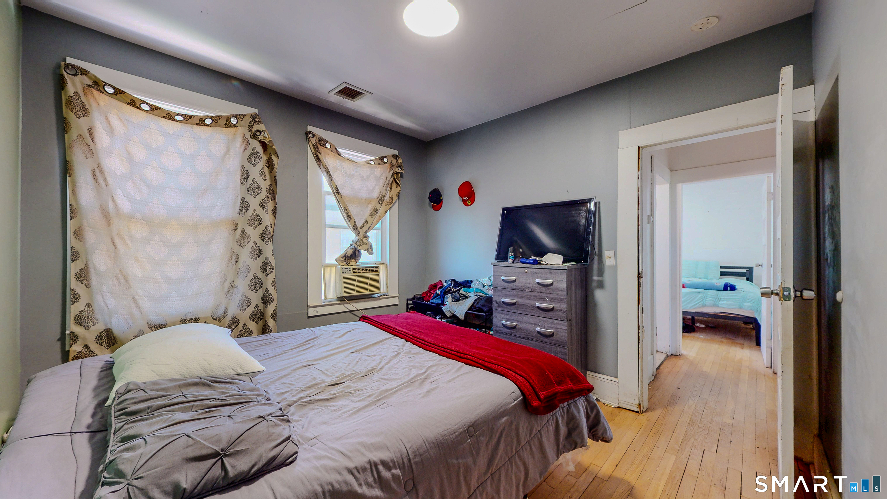 107 Fairview Avenue Bridgeport CT 06606