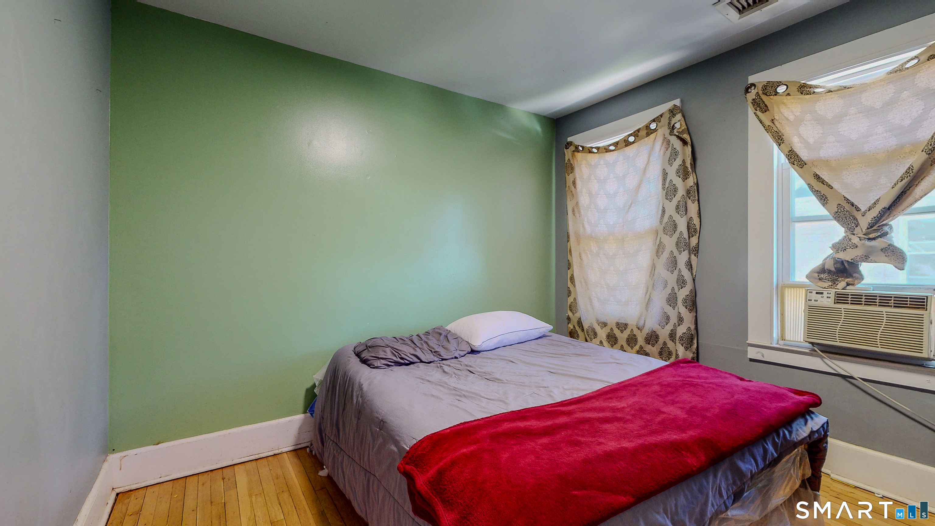 107 Fairview Avenue Bridgeport CT 06606
