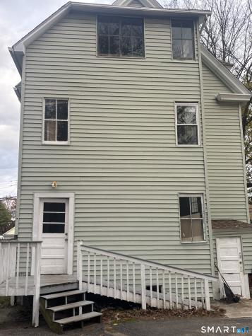 19-21 Moore Avenue East Hartford CT 06108