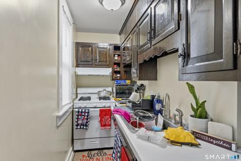 208 Clinton Avenue New Haven CT 06513