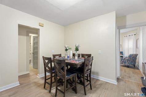 208 Clinton Avenue New Haven CT 06513