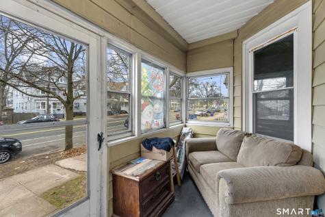 208 Clinton Avenue New Haven CT 06513