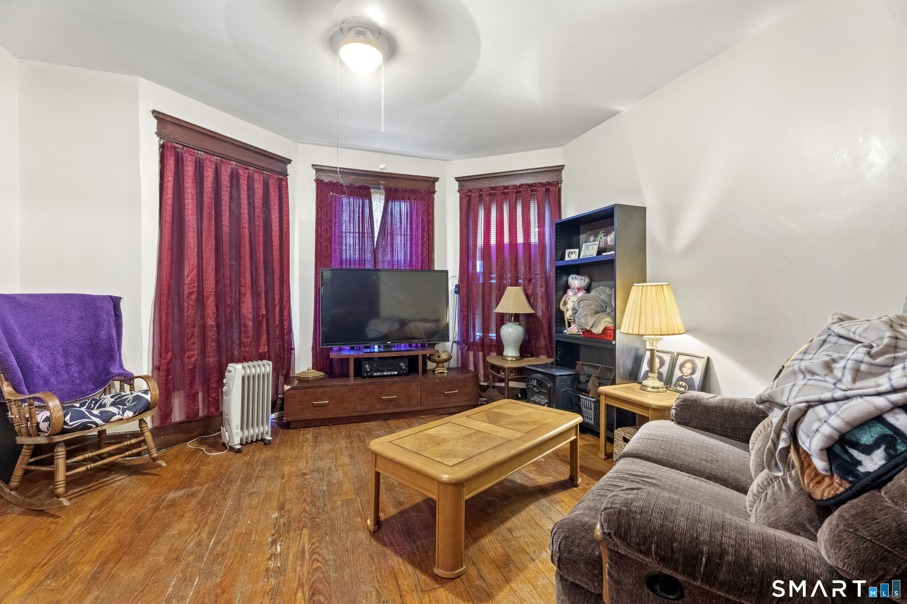 208 Clinton Avenue New Haven CT 06513