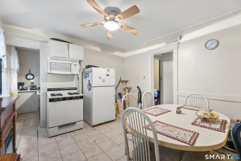 208 Clinton Avenue New Haven CT 06513