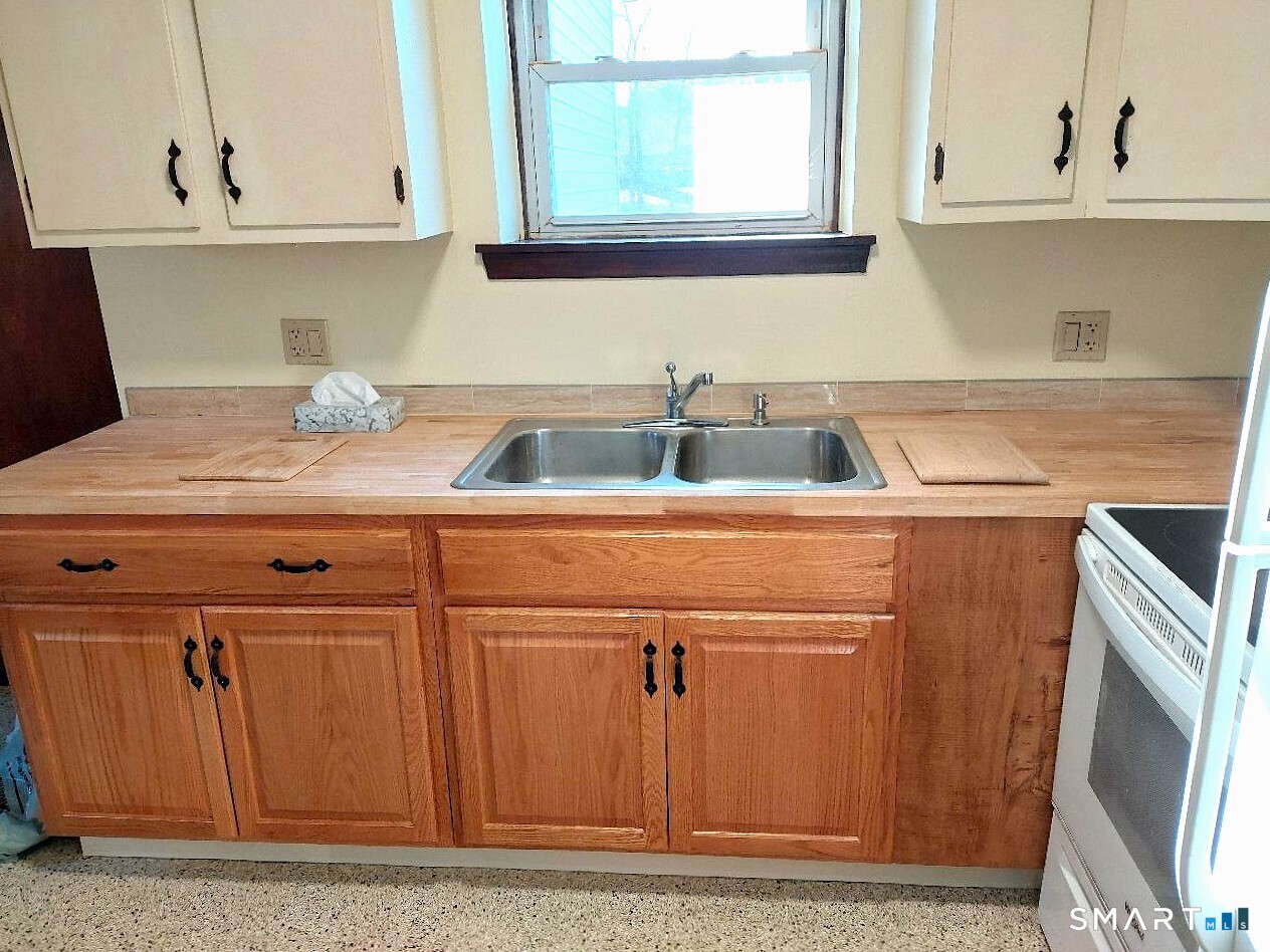 23 Trout Brook Road Bristol CT 06010