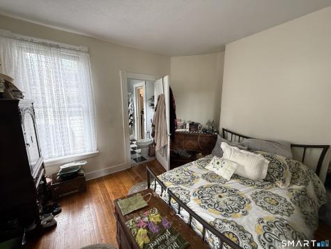 23 Pine Street Waterbury CT 06710